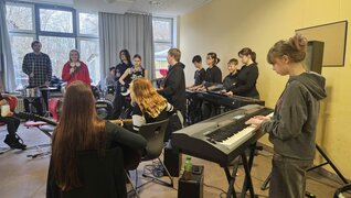 8d10d210-47da-4922-935b-14e5a4c77289